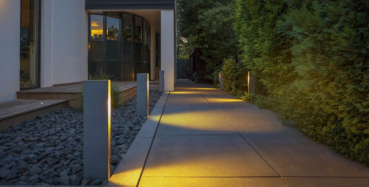 Migród - nawadnianie ogrodów, system oświetlenia, roboty koszące logo migrod